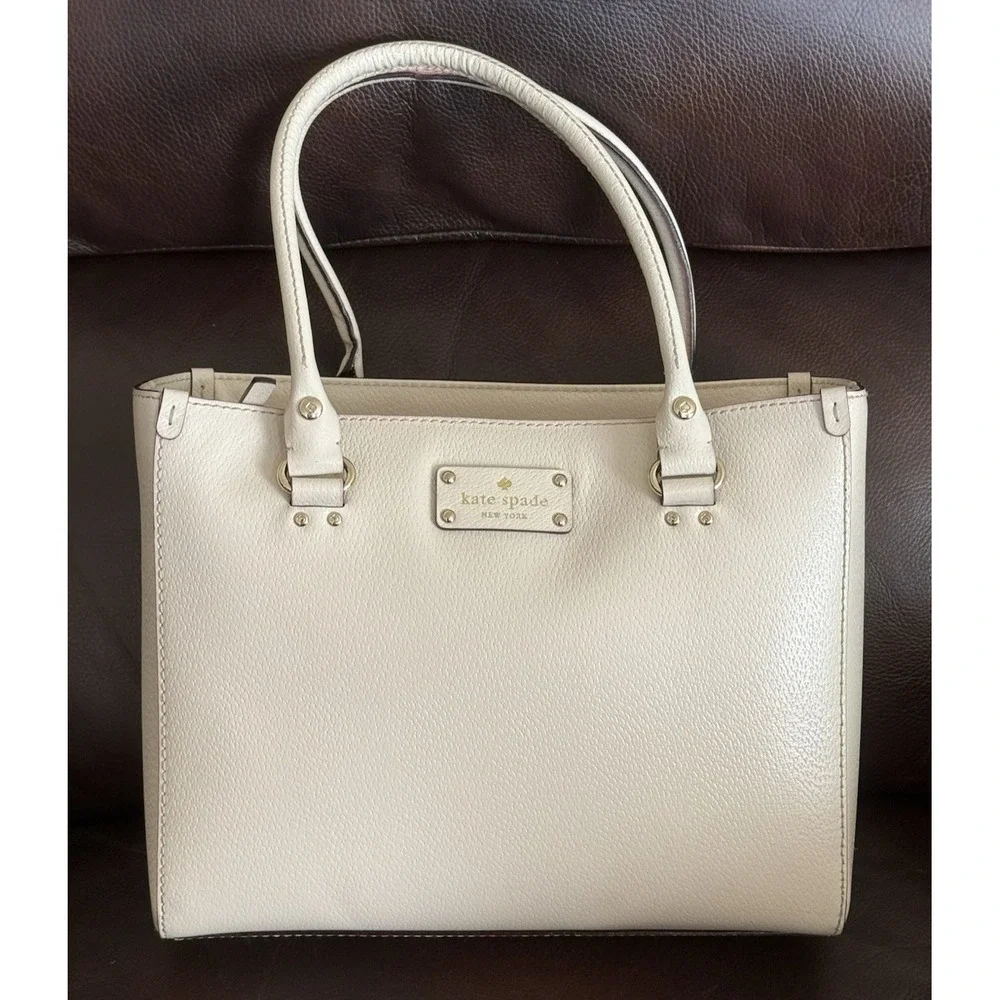 Kate Spade WELLESLEY QUINN Ivory SATCHEL‎ TOTE w/Pink Polka Dot Interior EUC